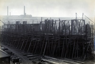 El rompehielos transbordador de trenes SS Baikal en construcción por Sir W.G. Armstrong Mitchell and Co. Ltd., en el astillero Low Walker, Newcastle upon Tyne en 1896 de English Photographer